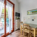 Family Flat Con Giardino, 2 Bagni, 6 Ospiti דירה ראפאלו