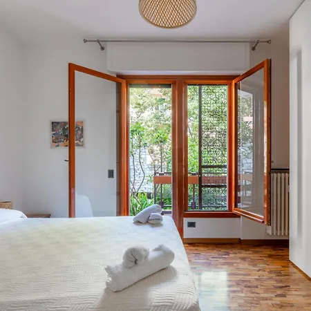 Family Flat Con Giardino, 2 Bagni, 6 Ospiti